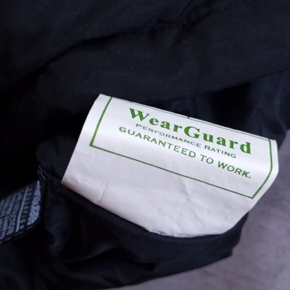 Vintage CN RAIL DANGEROUS GOODS TEAM Winter Thinsulate Jacket - Picture 8 of 8